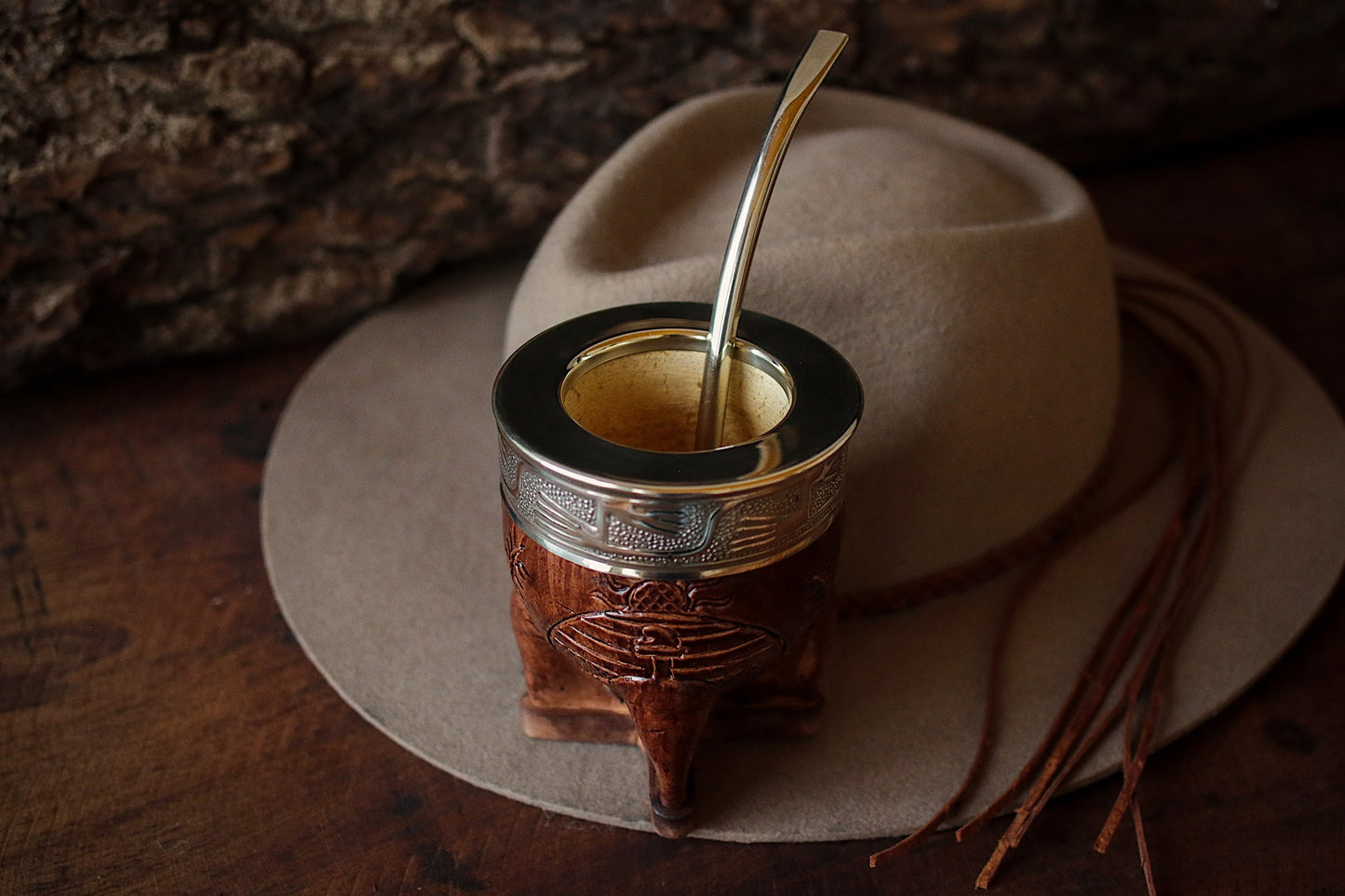 Imperial Cuero y Alpaca con Bombillón