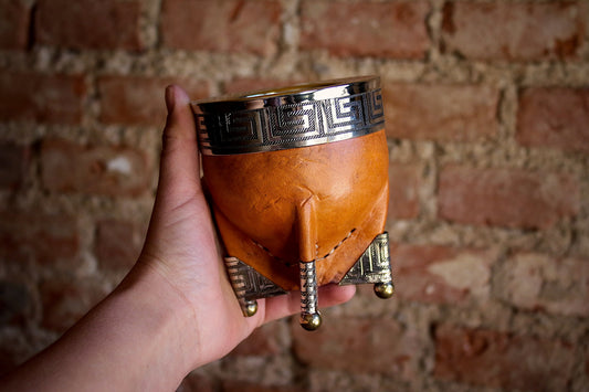 Imperial Cuero y Base de Alpaca con Bombilla