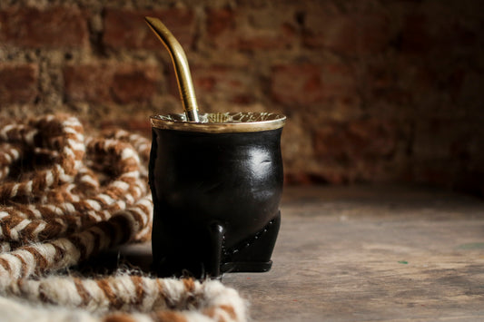 Mate de Cuero y Alpaca con Bombilla