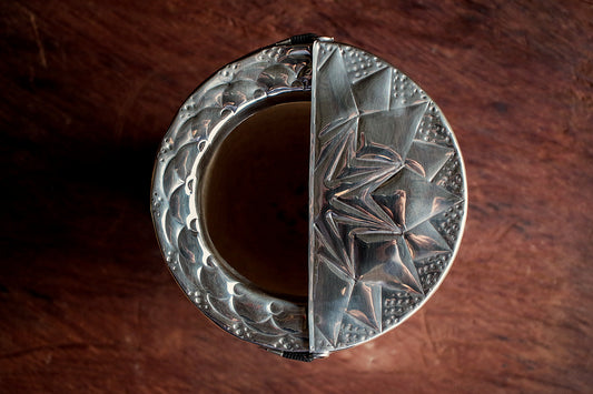 Imperial Cuero y Alpaca con Escudo de Bronce y Matepa