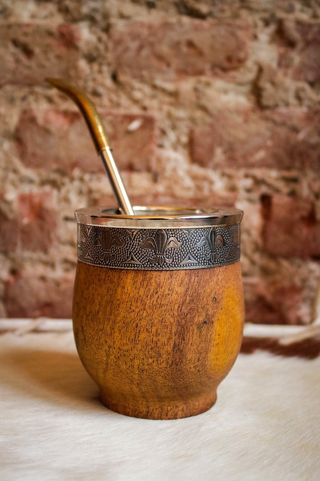 Mate de Algarrobo y Bombilla