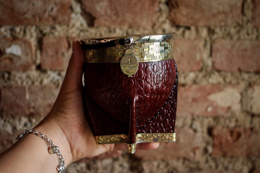 Imperial Cuero y Bronce con Escudo, Matepa y Bombilla