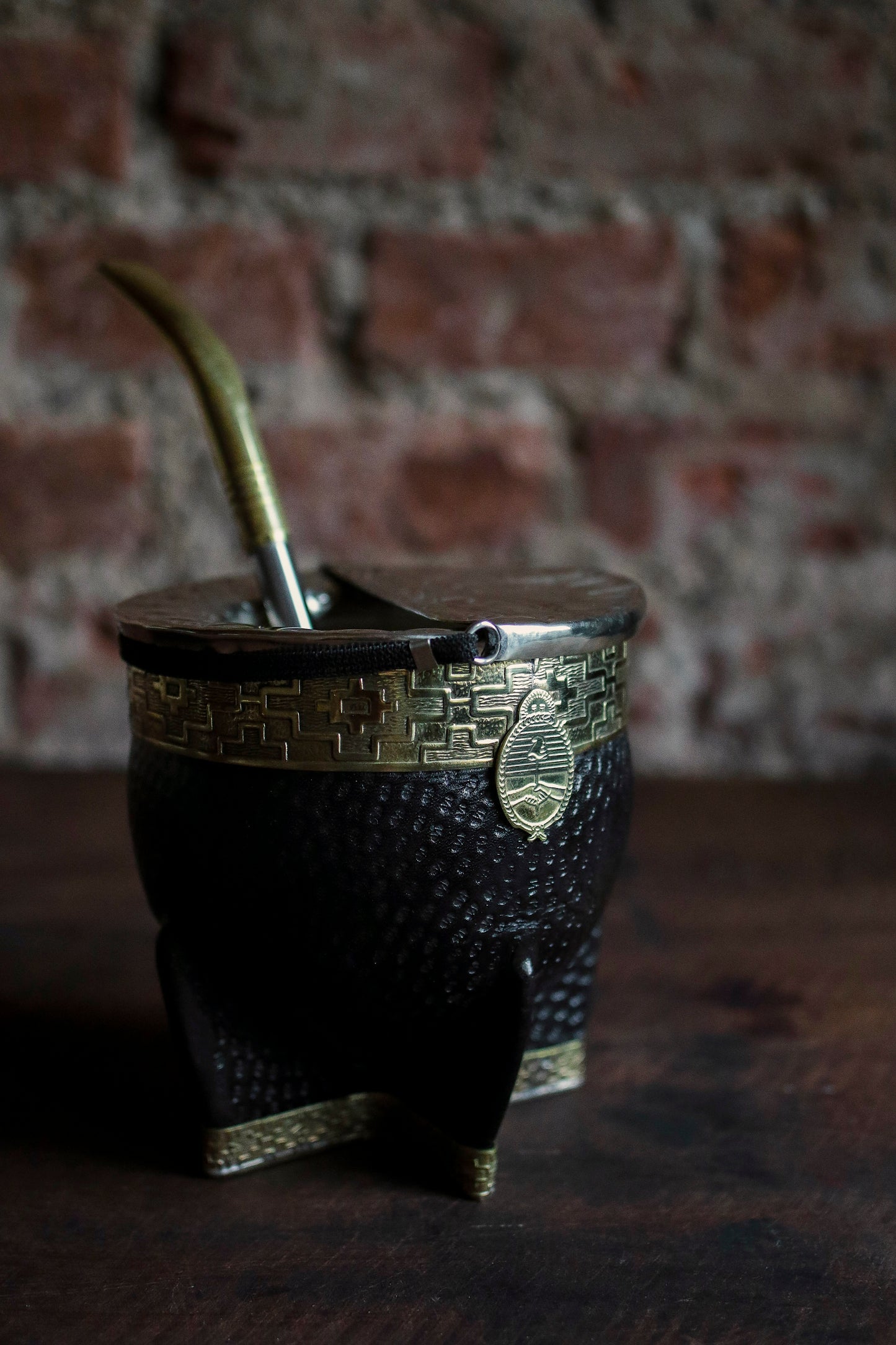 Imperial Cuero y Bronce con Escudo, Matepa y Bombilla