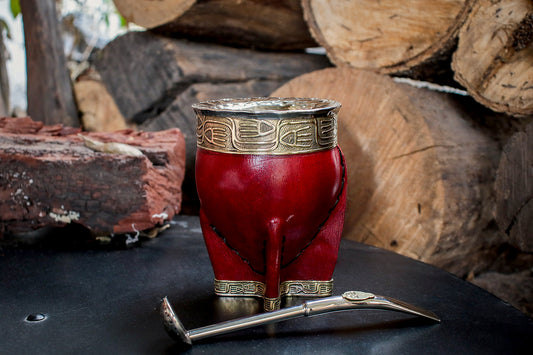 Imperial Cuero cincelado en Bronce con Bombilla