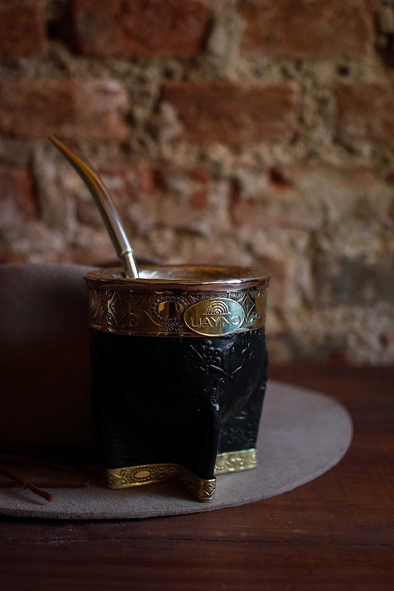 Mate Imperial de Cuero y Bronce con Bombillón