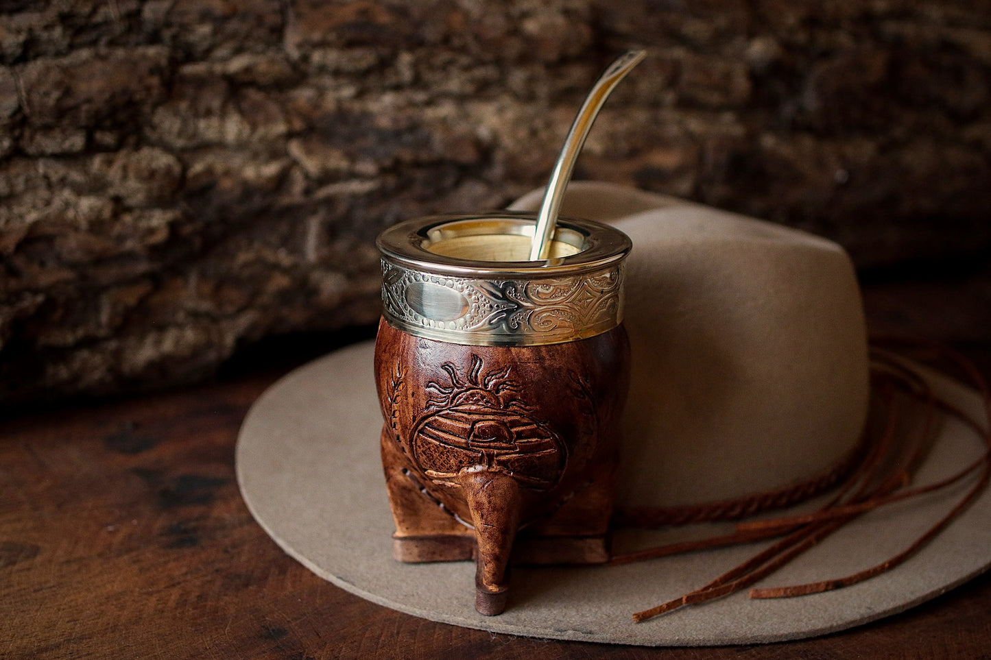 Imperial Cuero y Alpaca con Bombillón