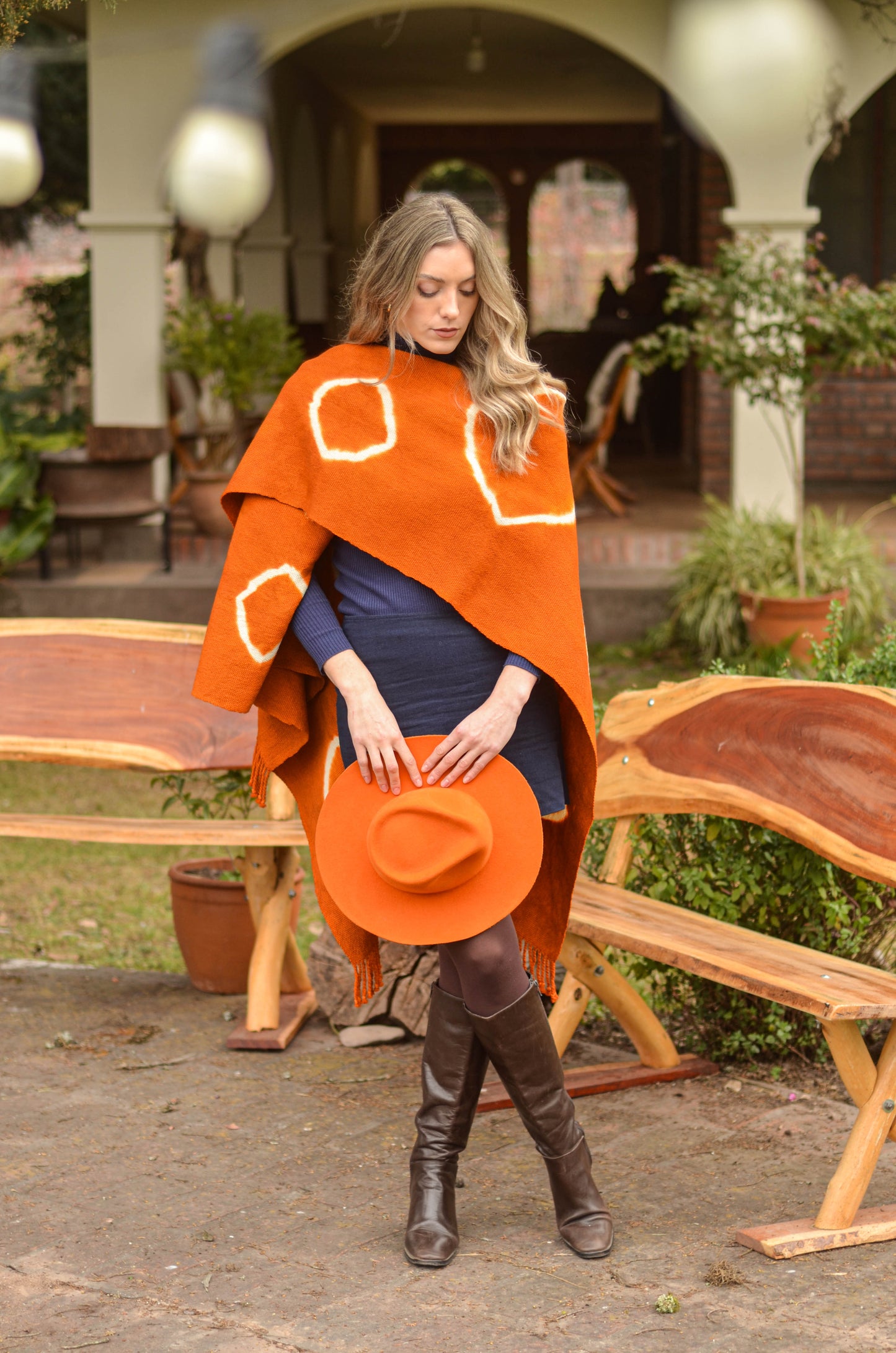 Poncho "Brandsen" Telar Criollo