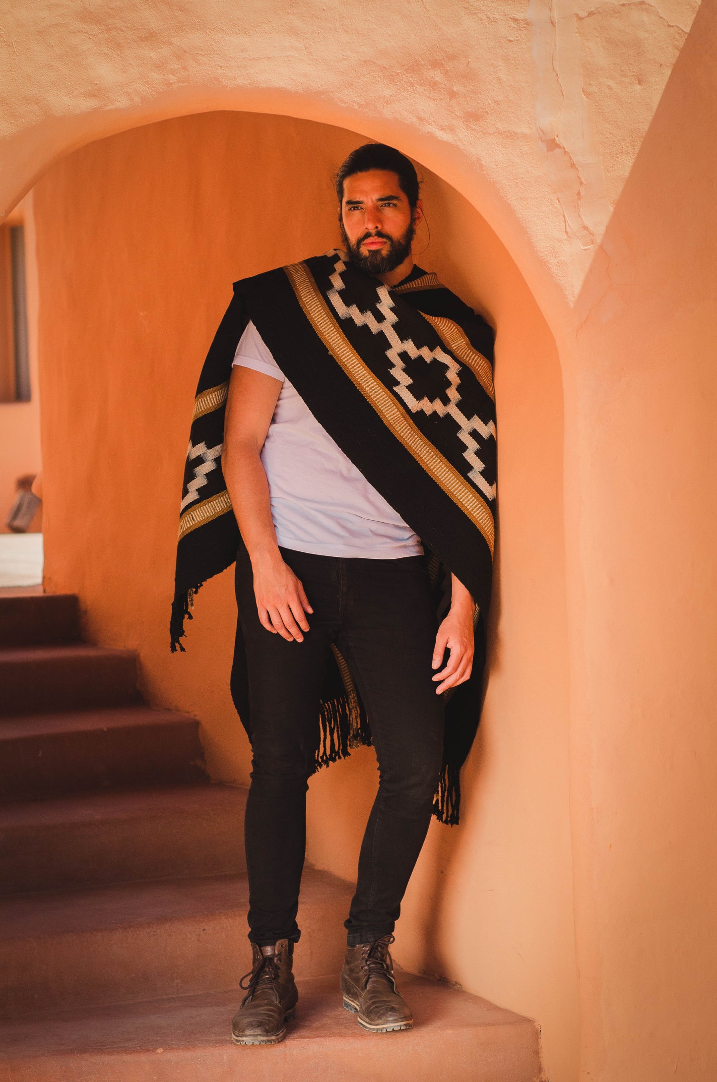 Poncho "Mitre" Obra en Telar Criollo