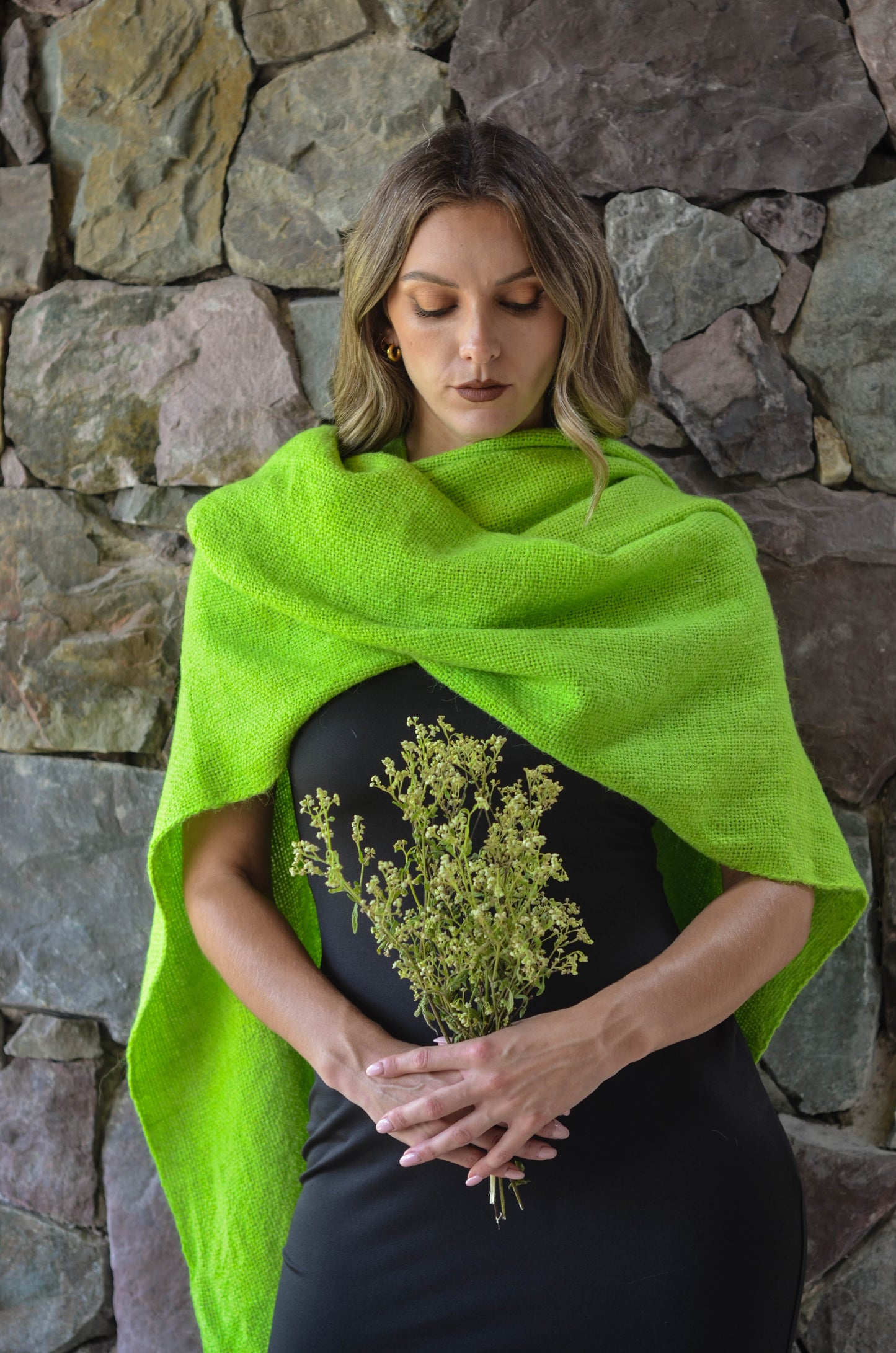 Ruana "Maimará" Hilos de Llama Baby