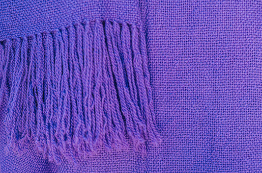 Ruana "Paysana" Hilos Llama Baby en Telar