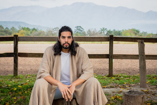 Ruana Hombre "Cafayate" Hilos de Llama