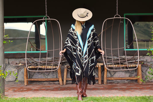 Poncho "Lavalle" Work in Creole Loom