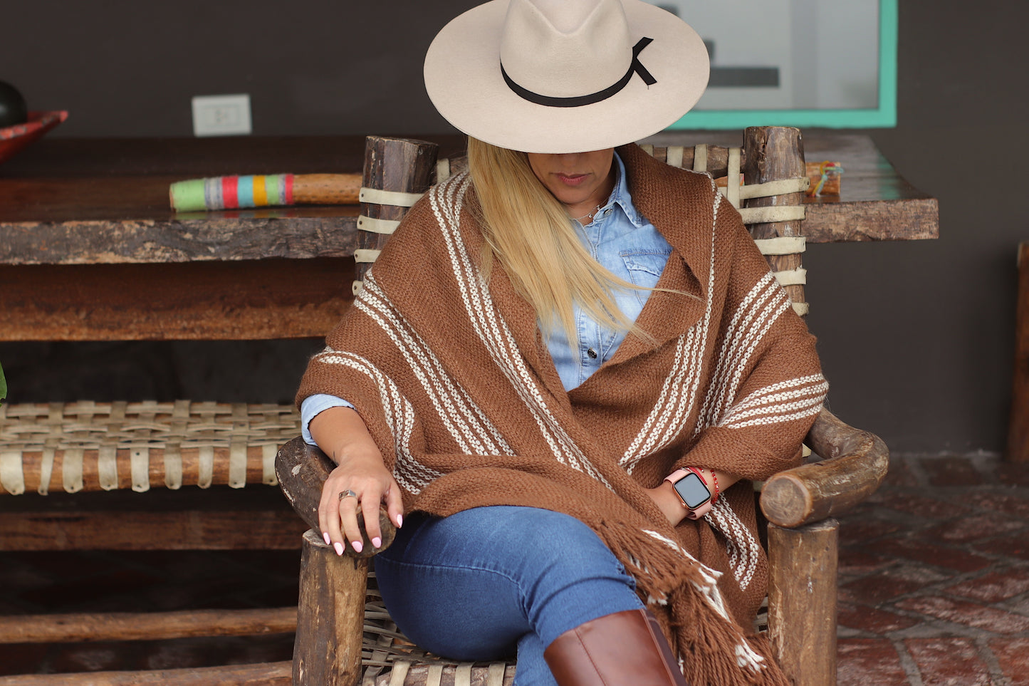 Chal "Cardón" de Llama Baby