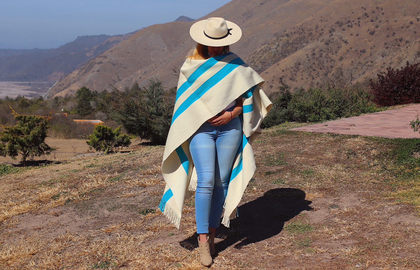 Poncho "San Martin" Creole Loom