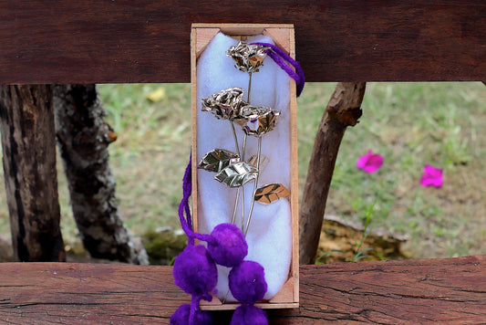 Rosas de Alpaca en Caja de Madera