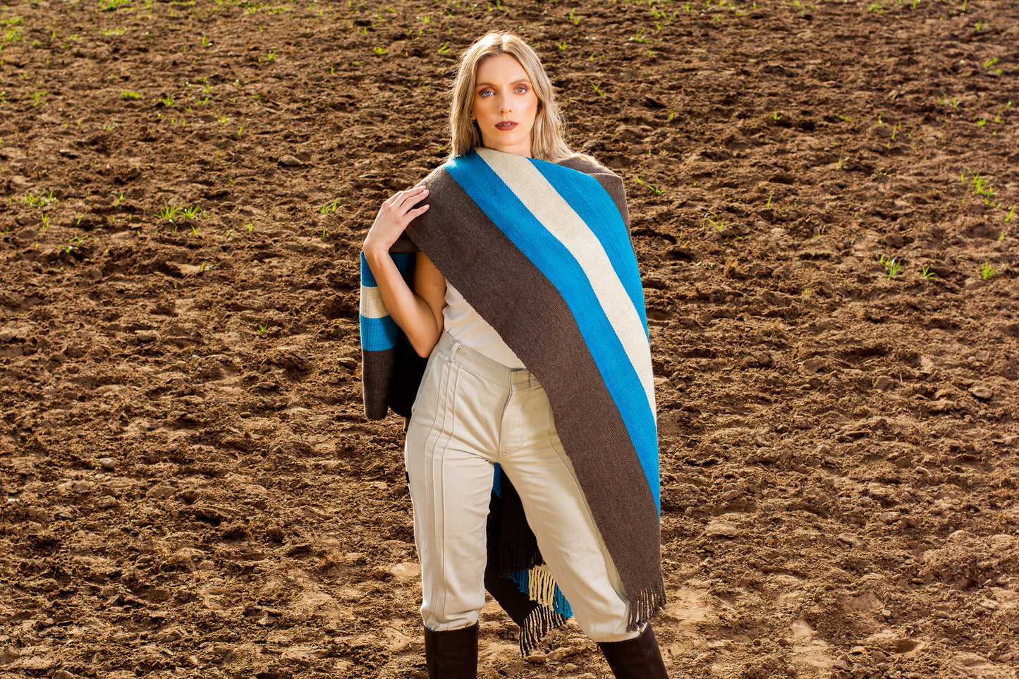 Poncho "Liniers" Telar Criollo