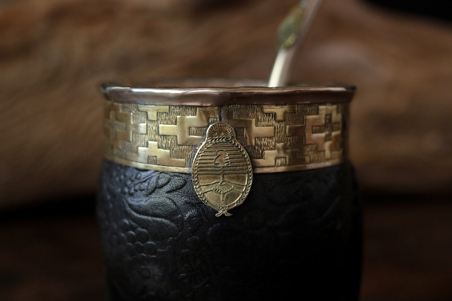 Imperial Cuero y Bronce con Escudo, Matepa y Bombilla