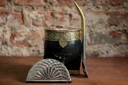 Imperial Cuero y Bronce con Escudo, Matepa y Bombilla