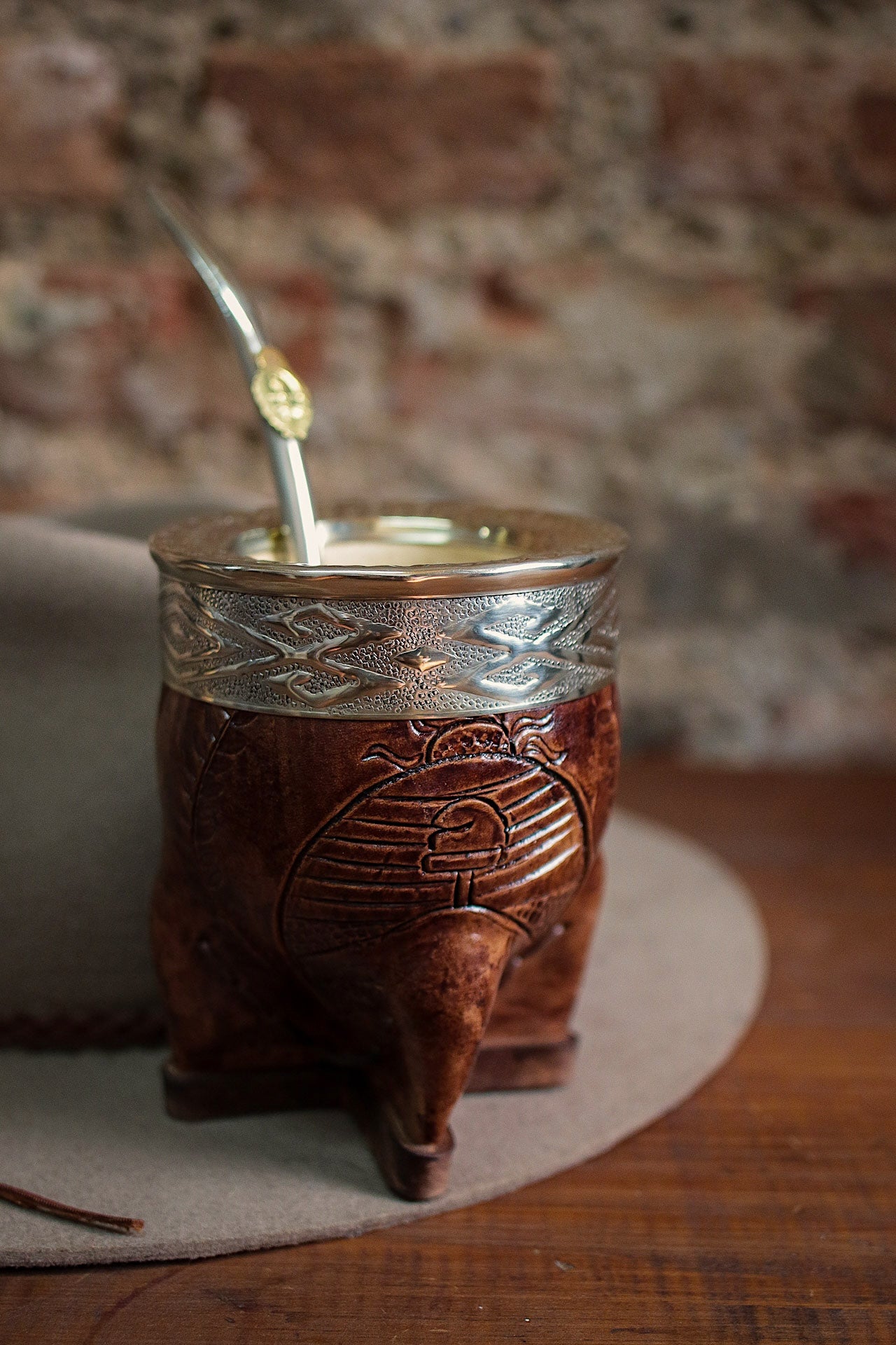 Imperial Cuero y Alpaca con Bombilla