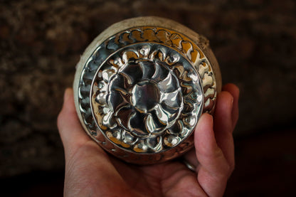 Torpedo criollo de cuero, bronce y alpaca con Bombilla