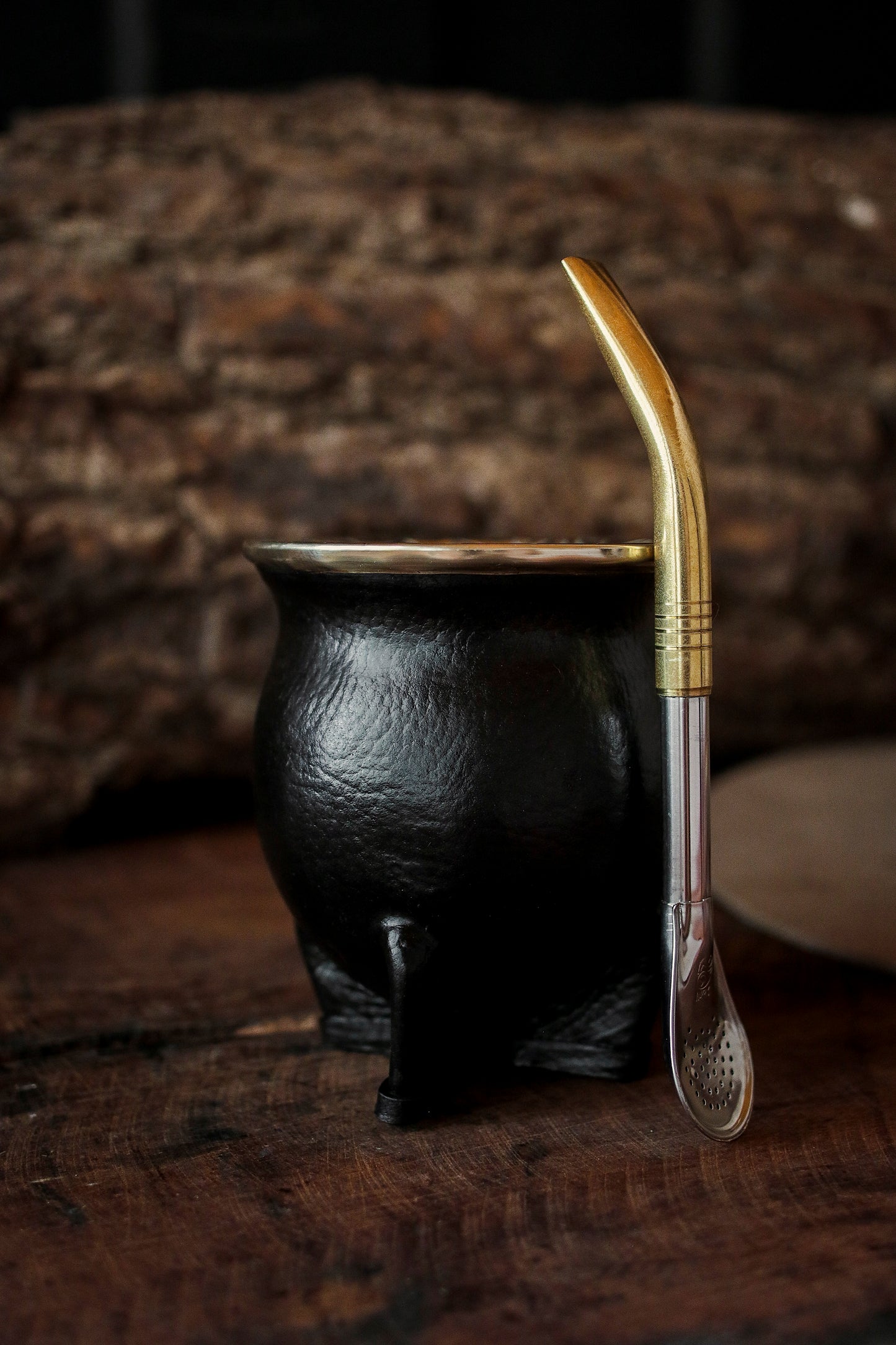 Mate de Cuero y Alpaca con Bombilla