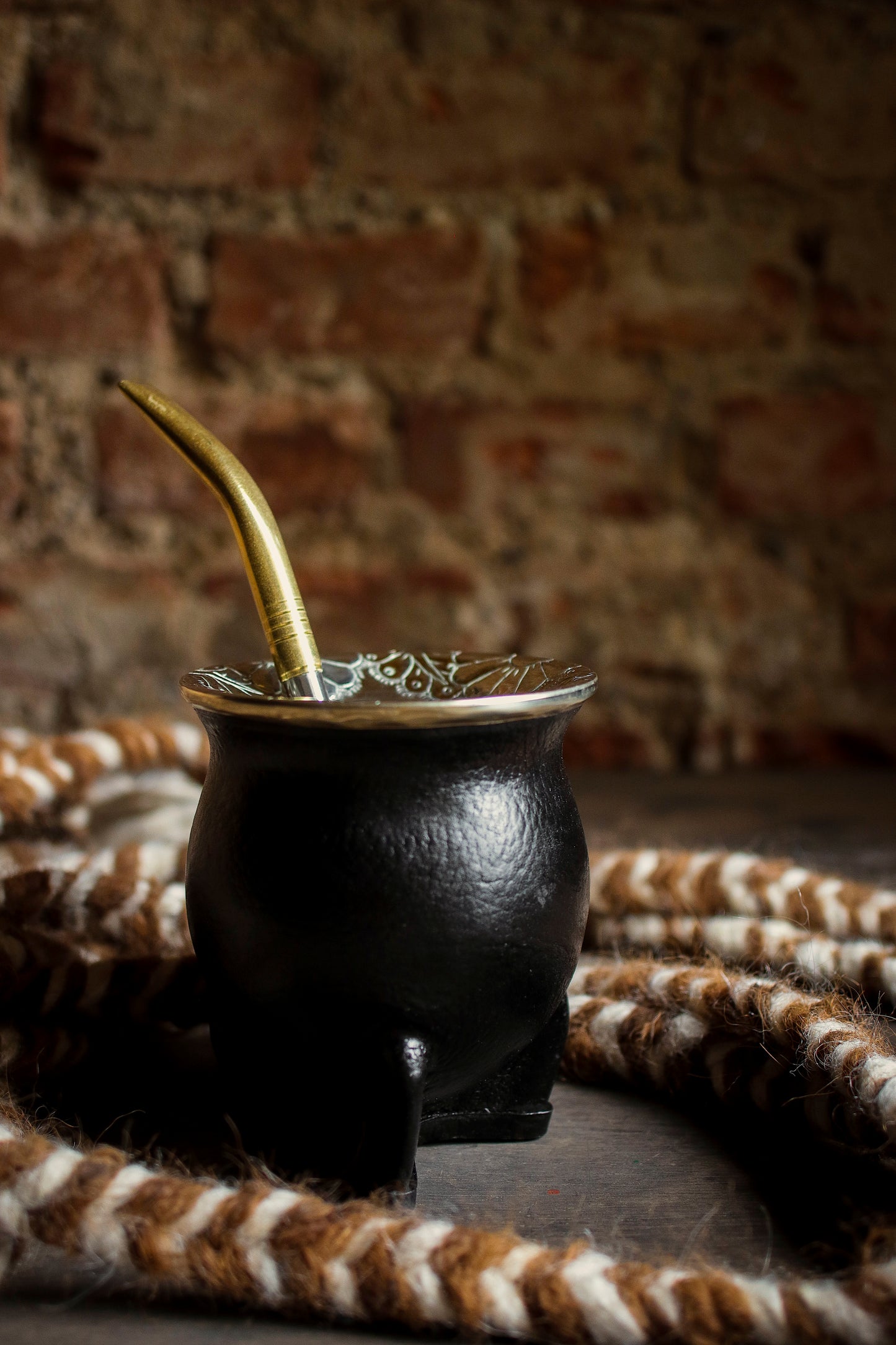 Mate de Cuero y Alpaca con Bombilla