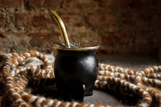 Mate de Cuero y Alpaca con Bombilla