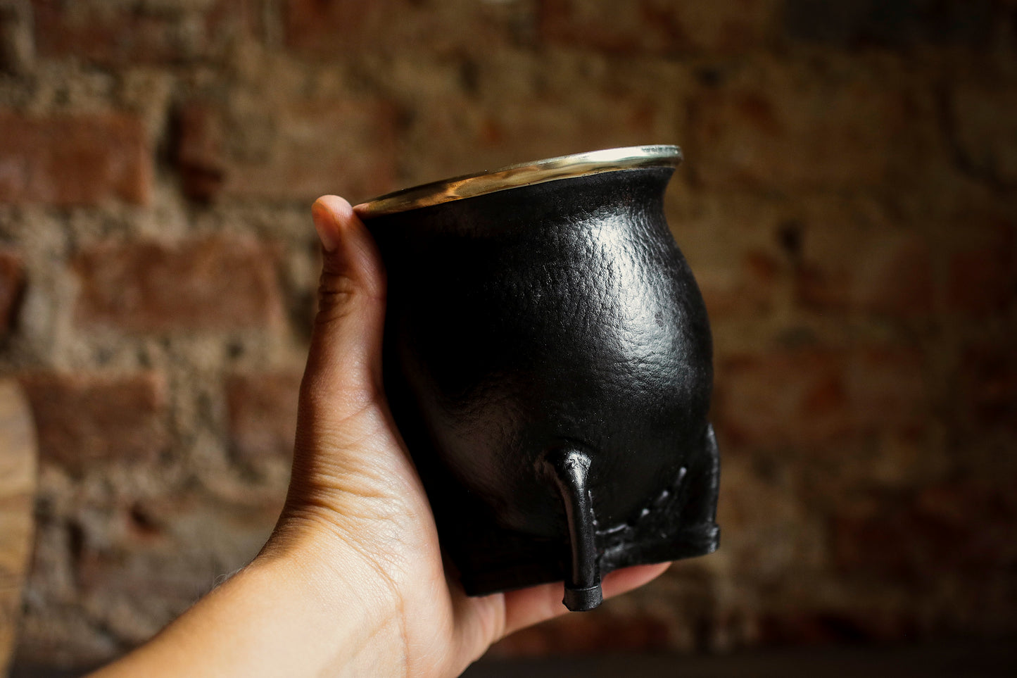 Mate de Cuero y Alpaca con Bombilla