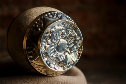 Torpedo criollo de cuero, bronce y alpaca con Bombilla