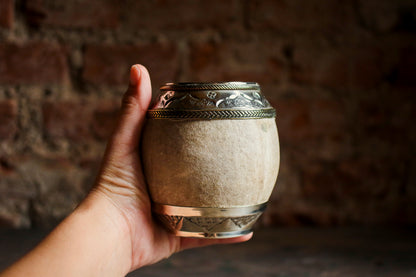 Torpedo criollo de cuero, bronce y alpaca con Bombilla