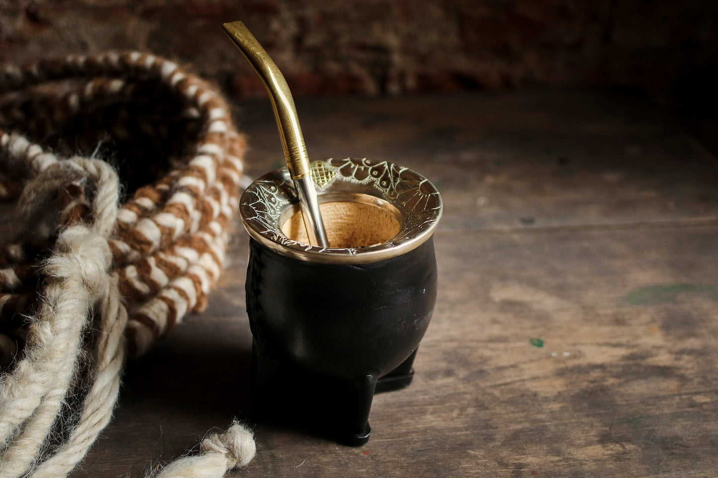 Mate de Cuero y Alpaca con Bombilla