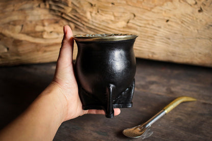 Mate de Cuero y Alpaca con Bombilla