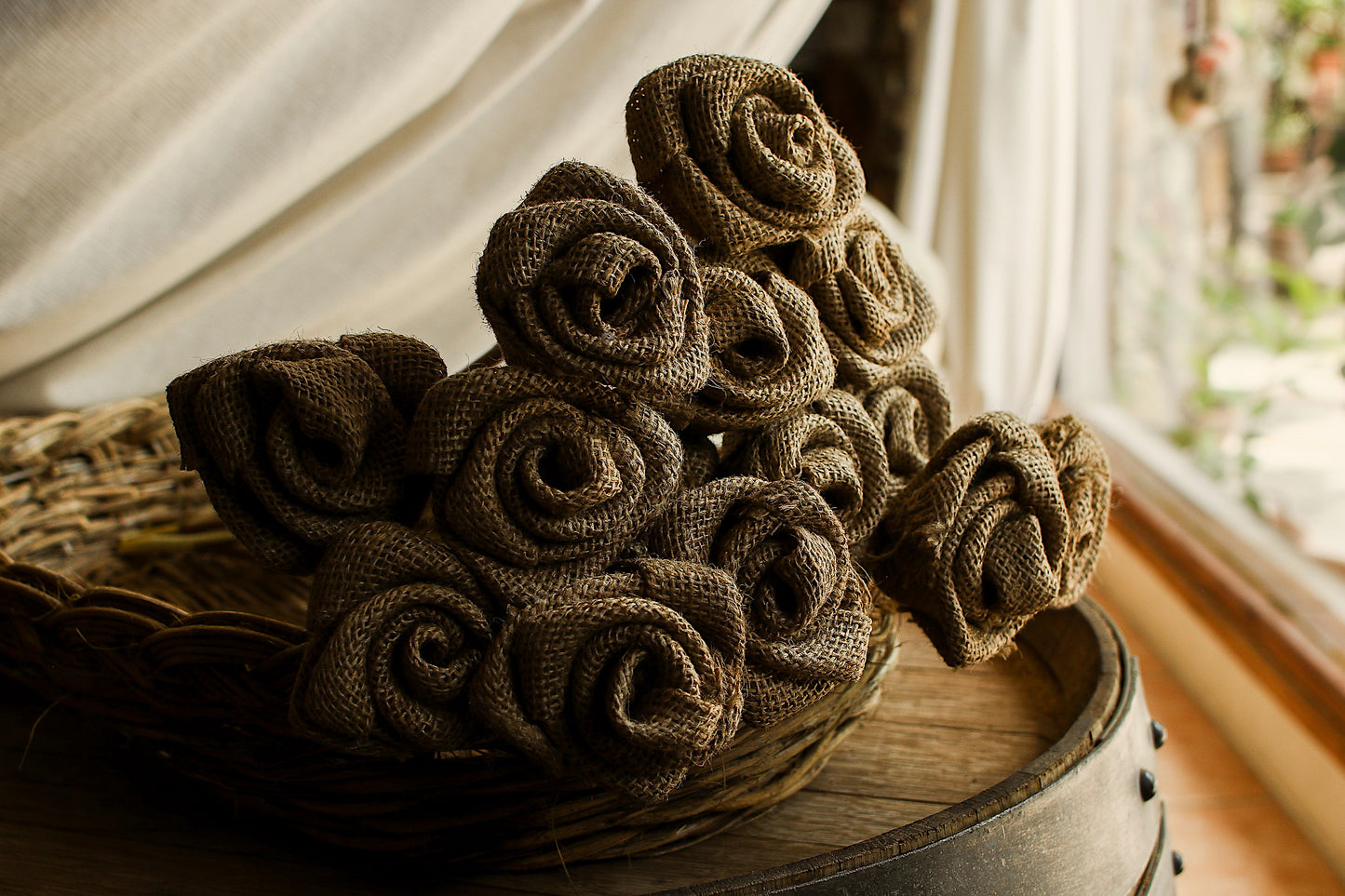 Rosas de Yute en Caja de Madera