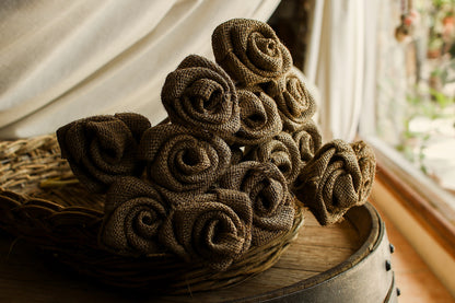 Rosas de Yute en Caja de Madera