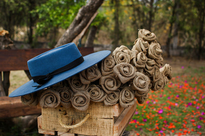 Rosas de Yute en Caja de Madera