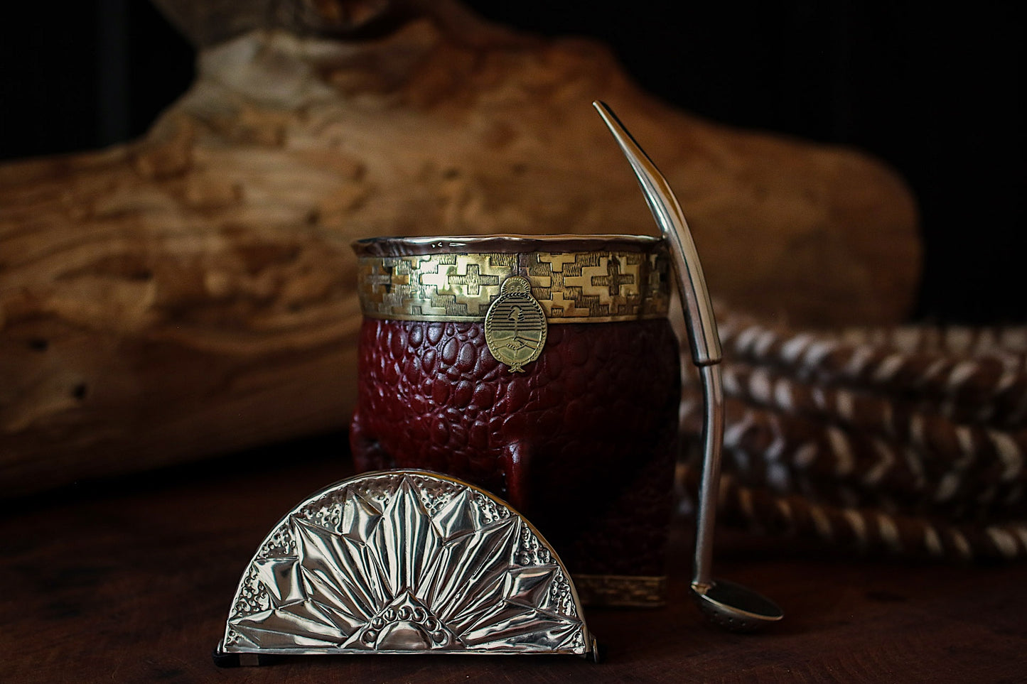 Imperial Cuero y Bronce con Escudo, Matepa y Bombilla