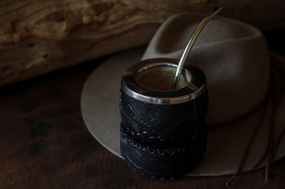 Mate criollo forrado en Cuero Natural y Bombilla