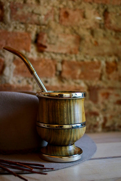 Mate de Palo Santo y Alpaca con Bombilla