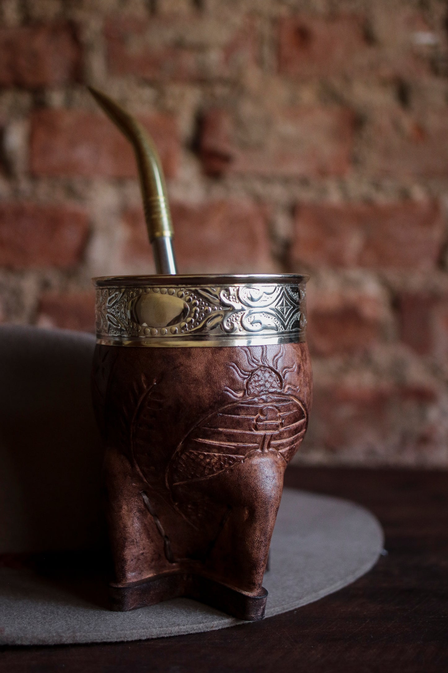 Imperial Cuero y Alpaca con Bombillón