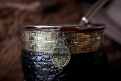 Imperial Cuero y Bronce con Escudo, Matepa y Bombilla