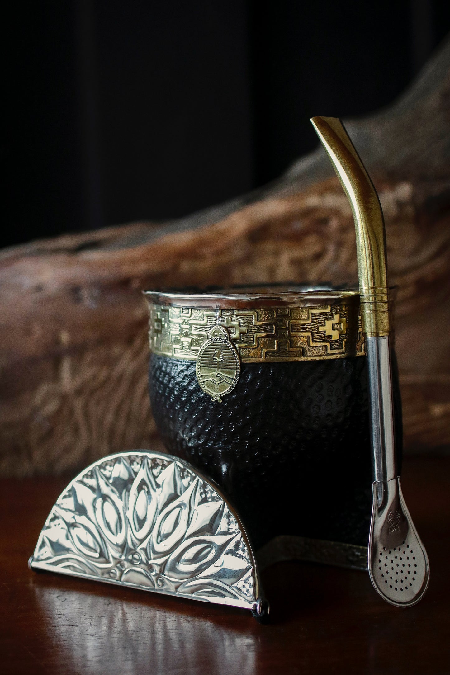 Imperial Cuero y Bronce con Escudo, Matepa y Bombilla