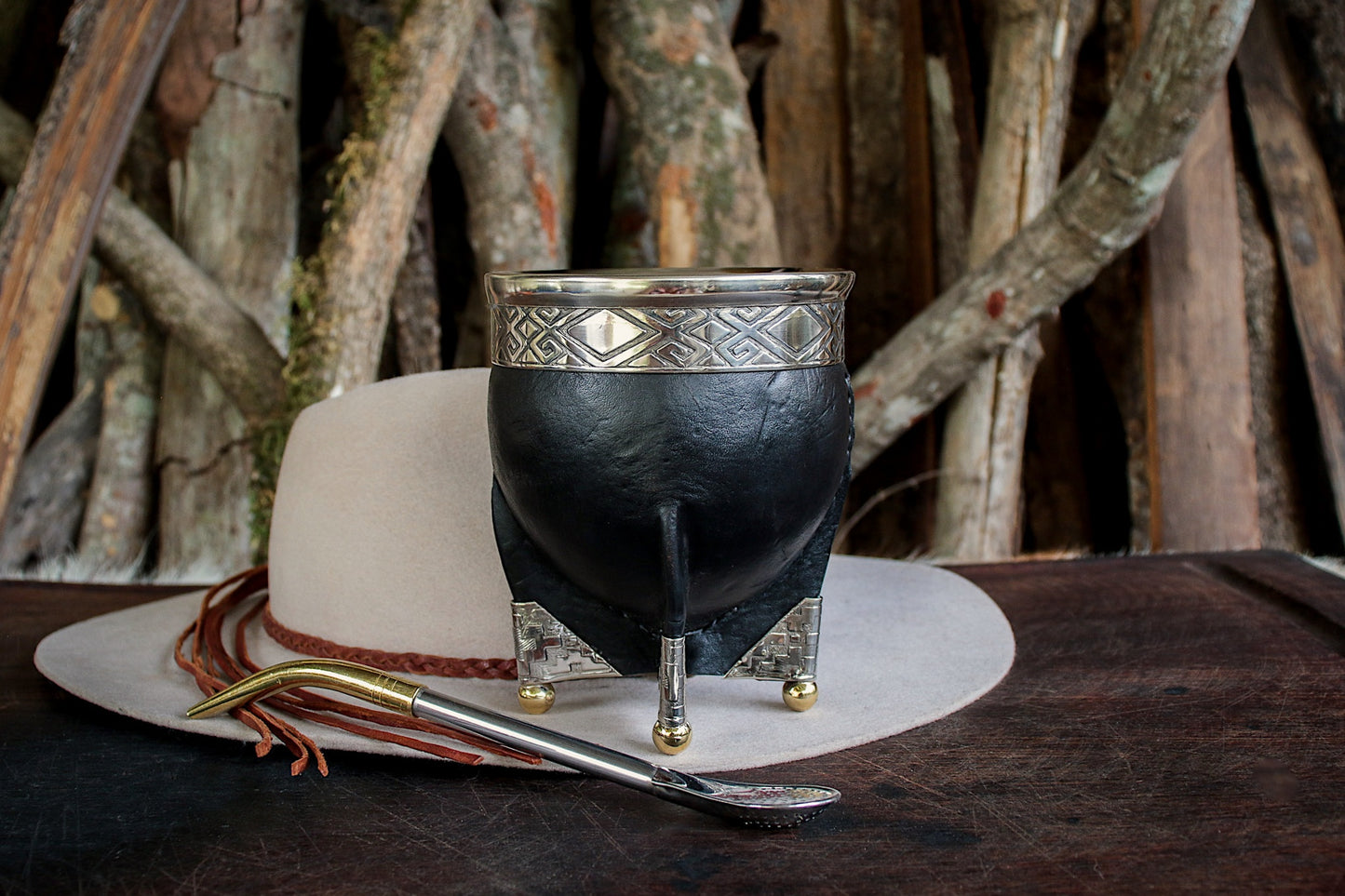 Imperial Cuero y Alpaca con Bombillón