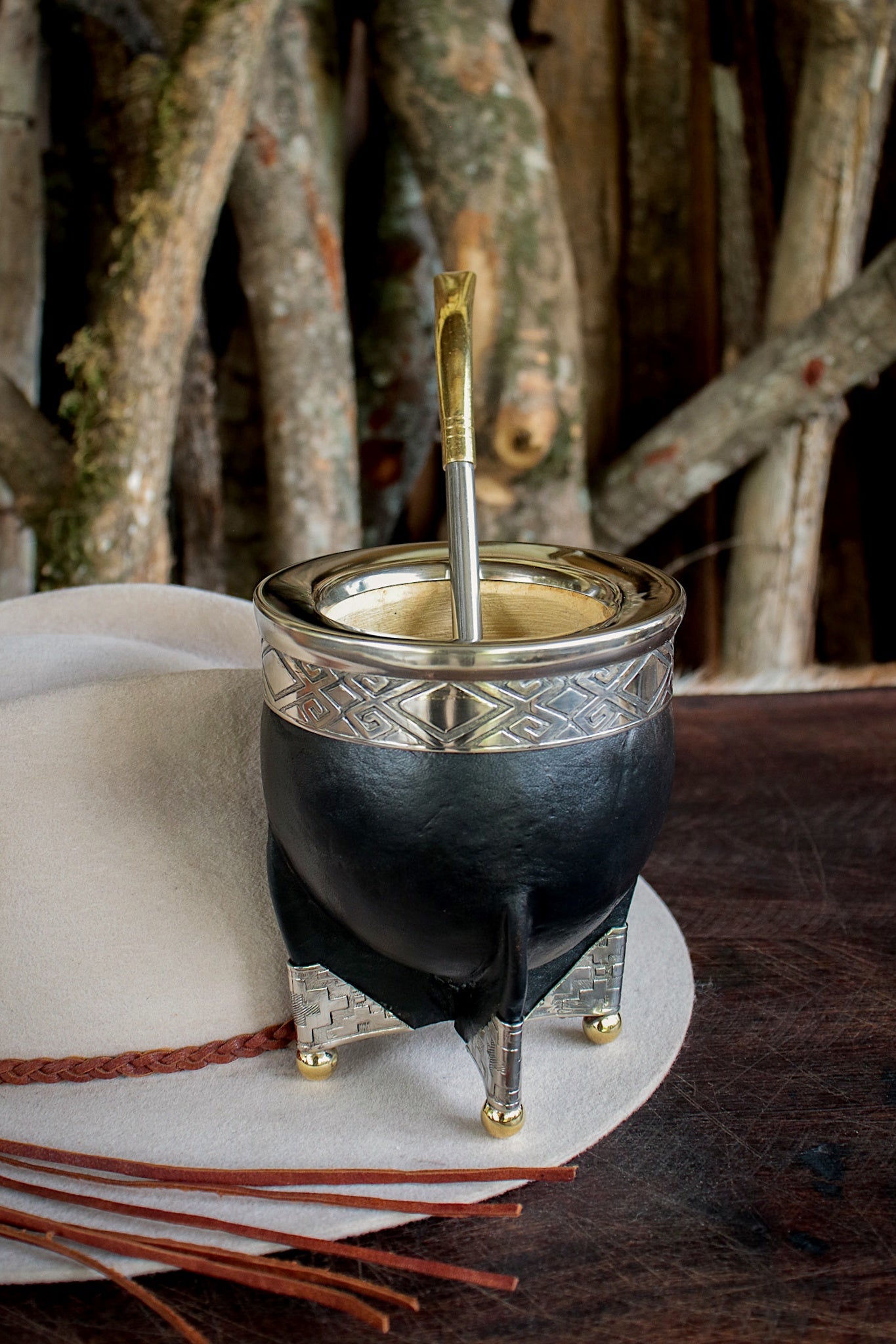 Imperial Cuero y Alpaca con Bombillón
