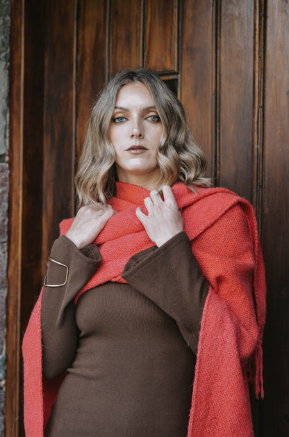 Ruana "Patrona" Hilos de Llama Baby