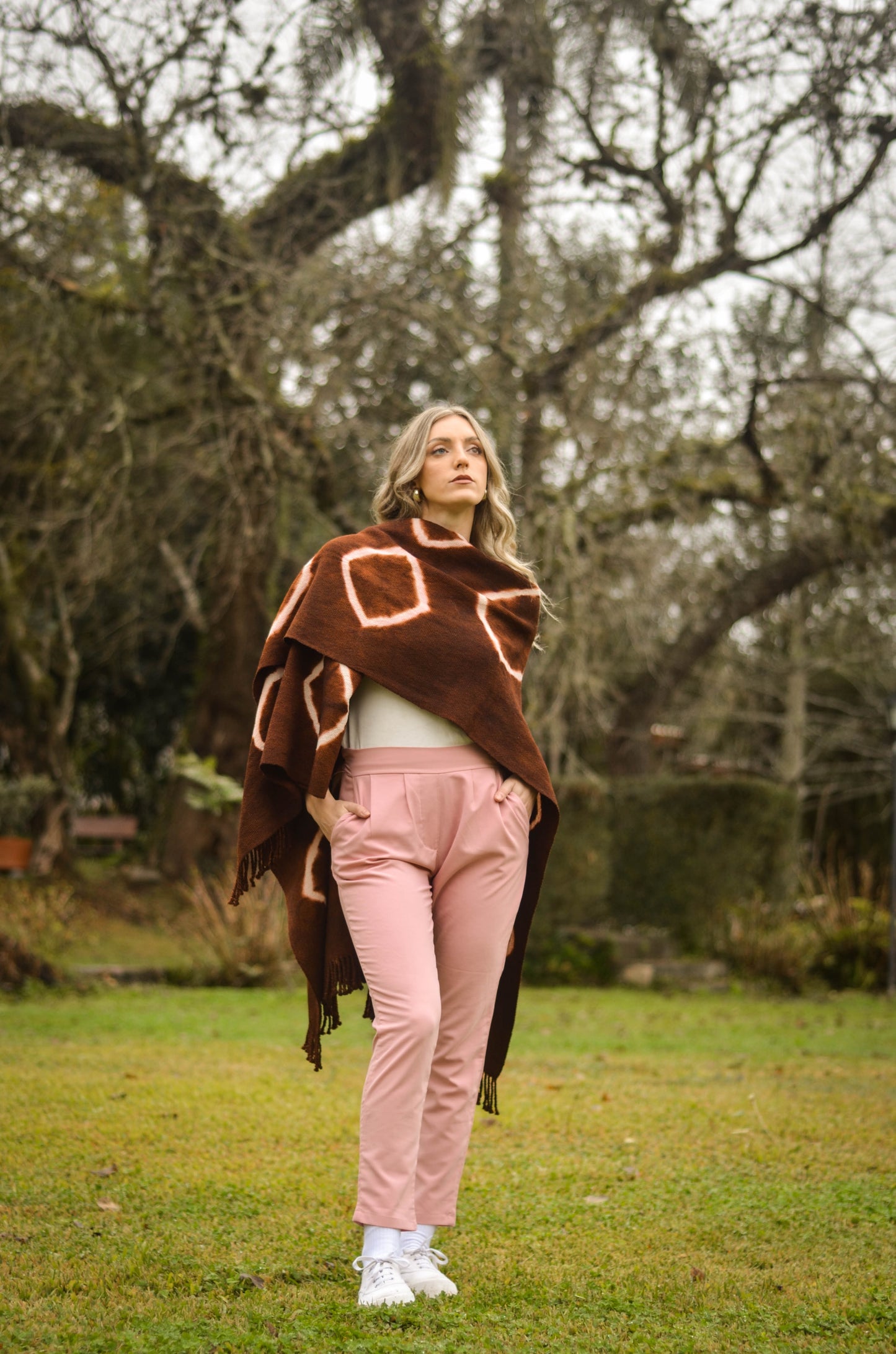 Poncho "Asturiana" Telar Criollo