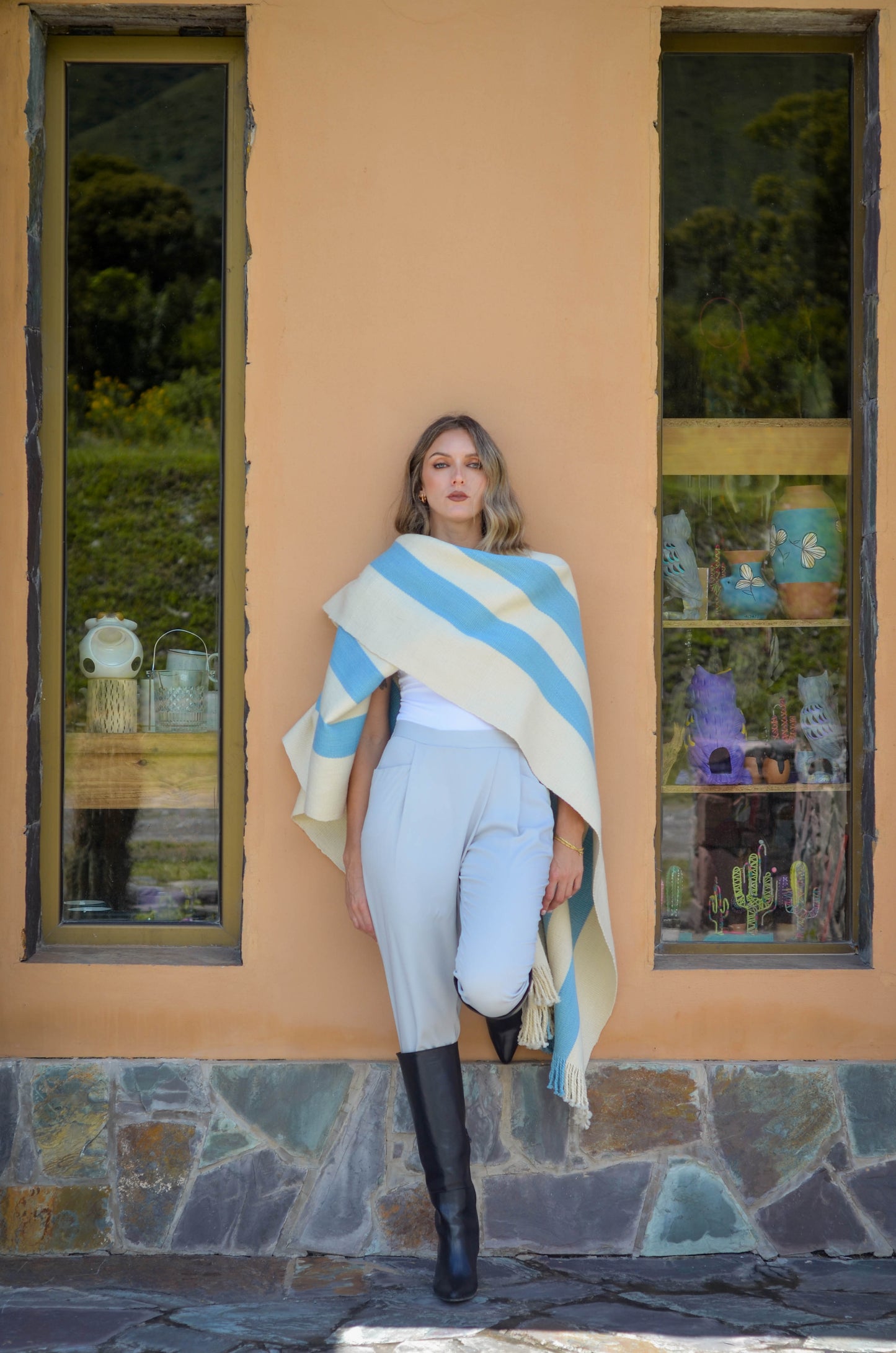Poncho "Libertad" Obra en Telar Criollo