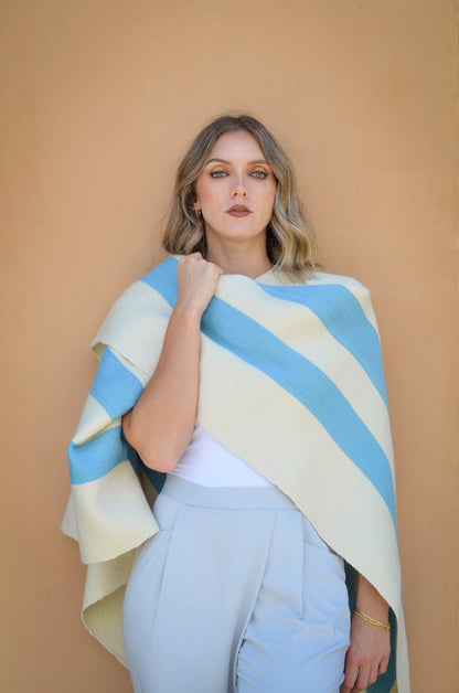 Poncho "Libertad" Obra en Telar Criollo