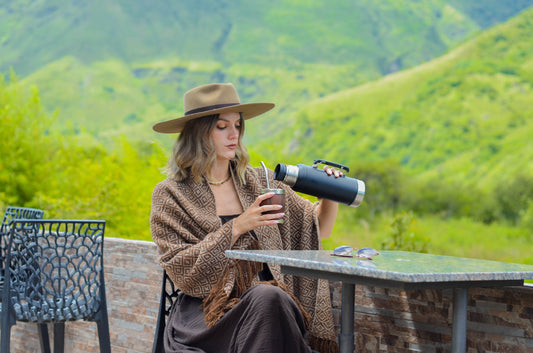 Manta "Lavallén" Hilado Llama Baby