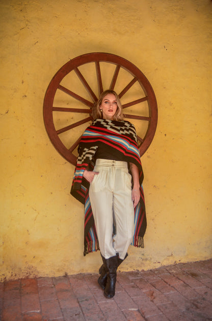 Poncho "Libertador" Obra en Telar Criollo