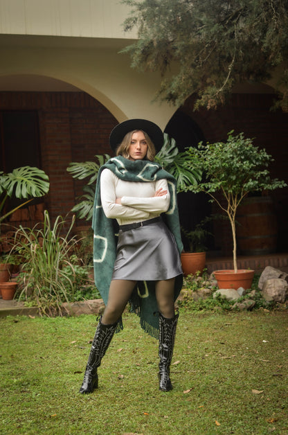 Poncho "Lacrozze" Telar Criollo